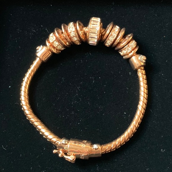 *SOLD* Henri Bendel Socialite Bracelet - Picture 4 of 7